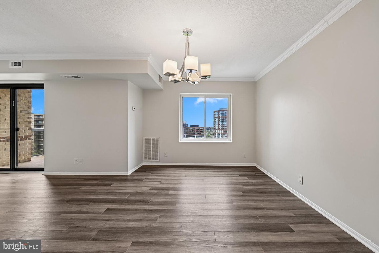 8360 Greensboro Drive #1010 photo 11