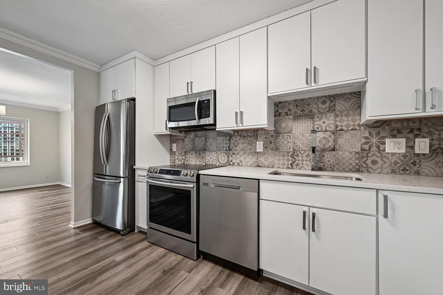 8360 Greensboro Drive #1010 photo 7
