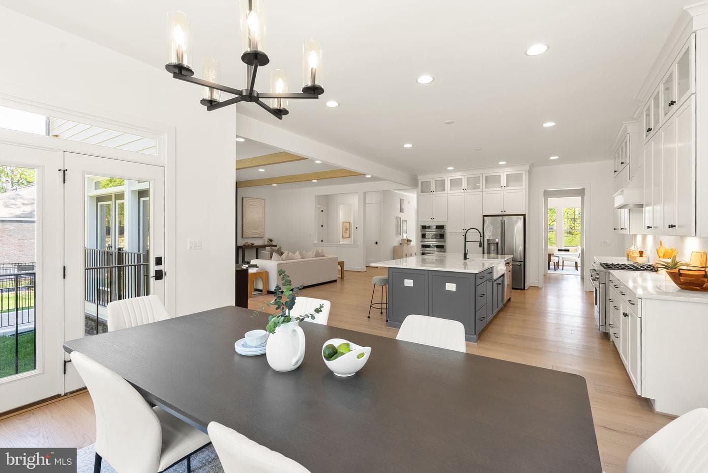 11800 Valley Road photo 36