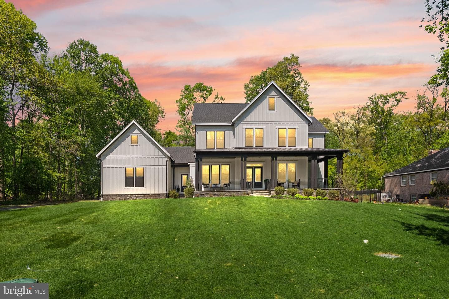 11800 Valley Road photo 6