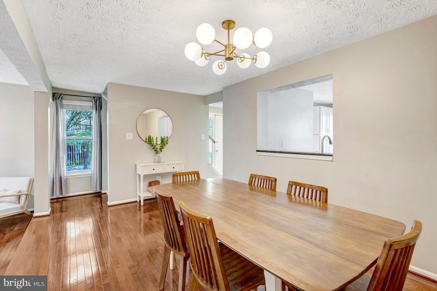 9118 Tiffany Park Court photo 18