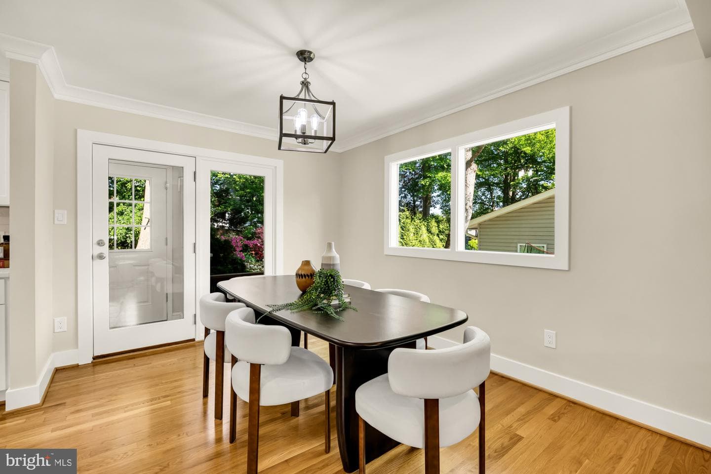 2435 Shenandoah Street photo 7