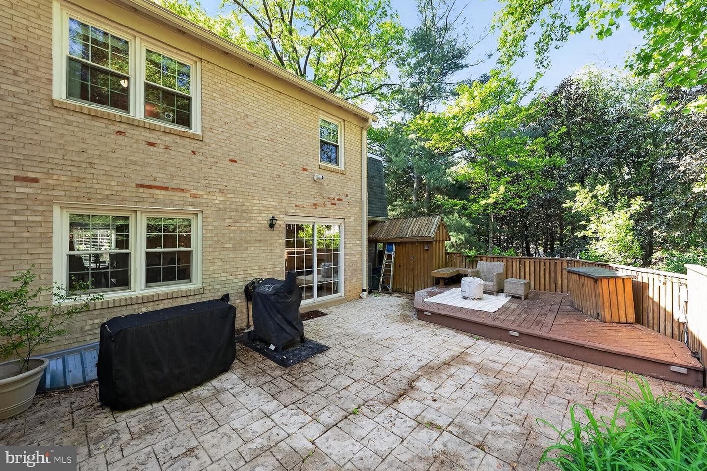 1846 Golf View Court photo 22