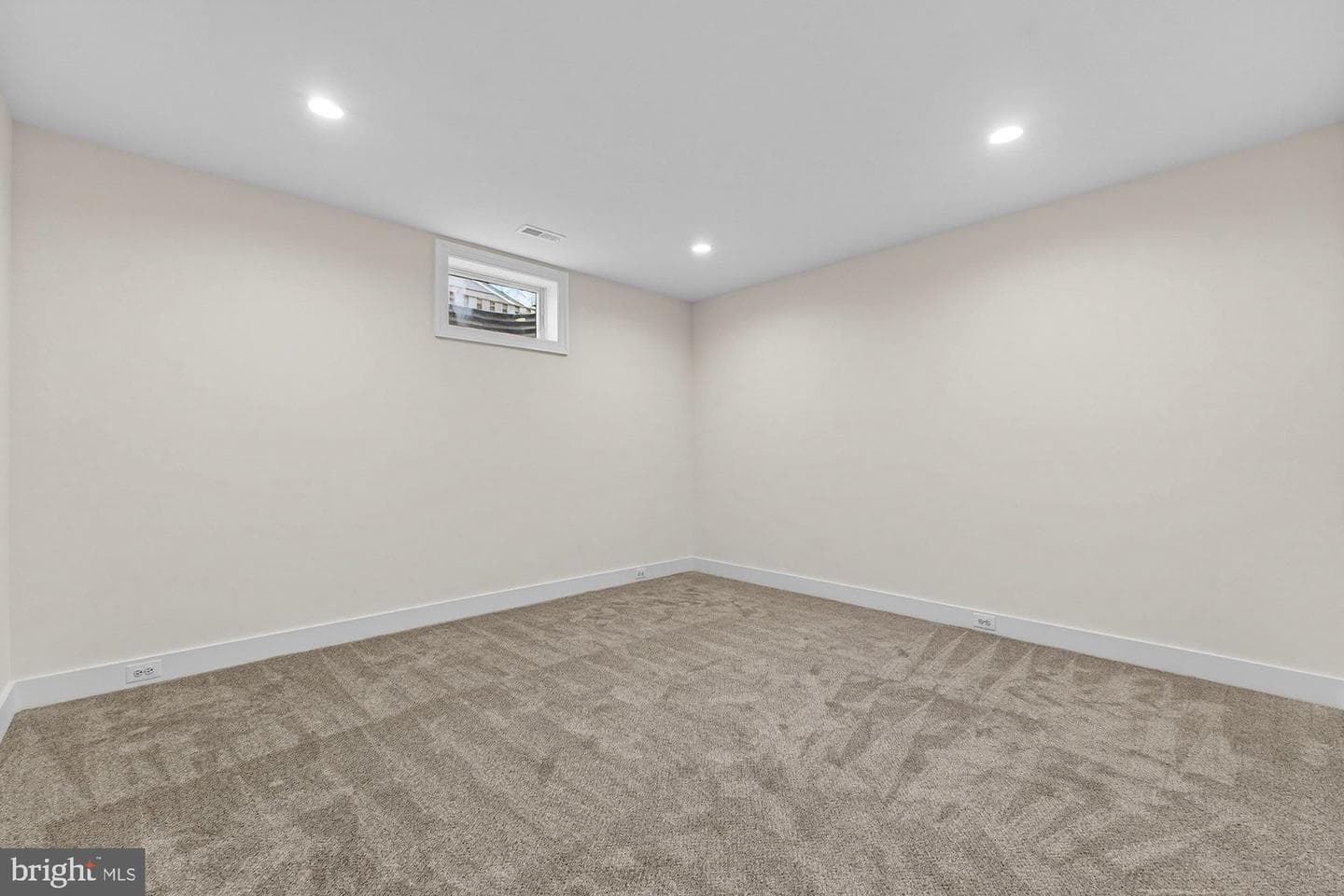 606 Meadow Lane SW photo 73