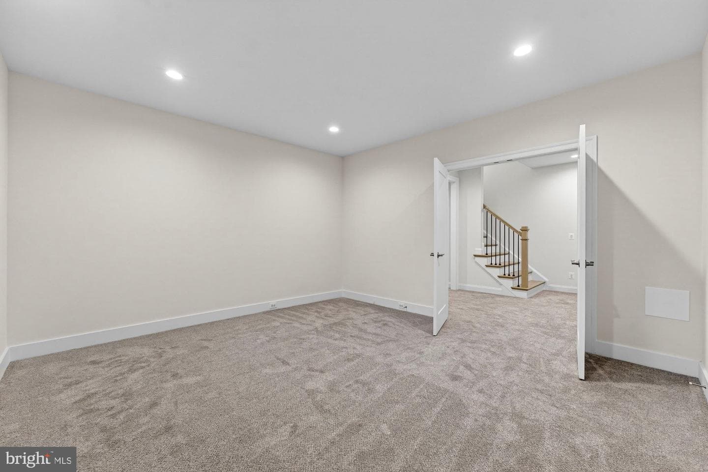 606 Meadow Lane SW photo 74