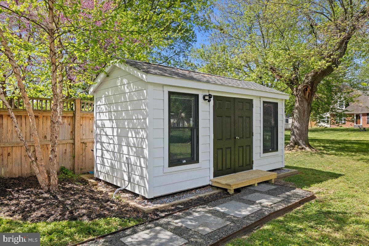 6411 14th Street photo 30