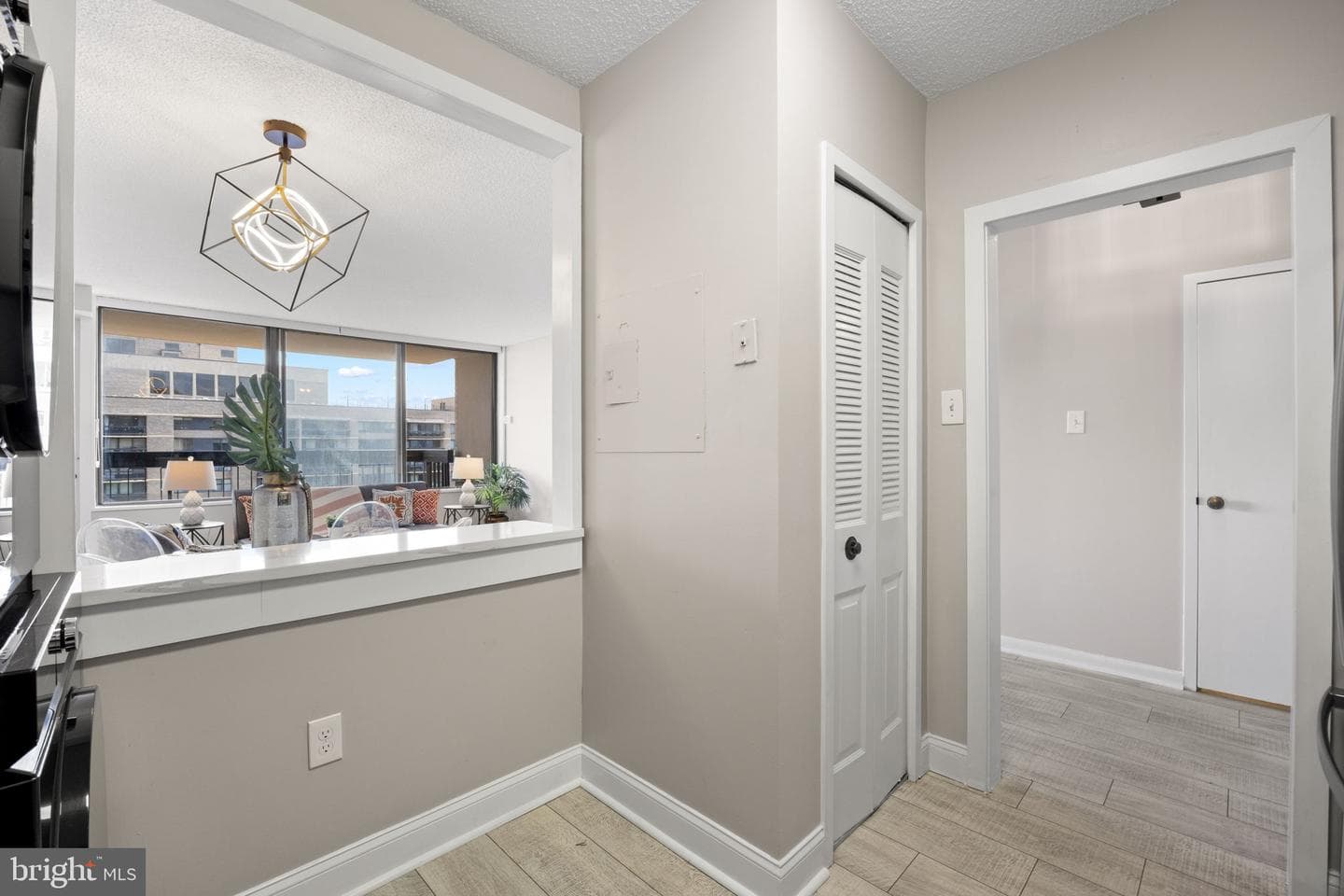 3701 S George Mason Drive #2518n photo 8