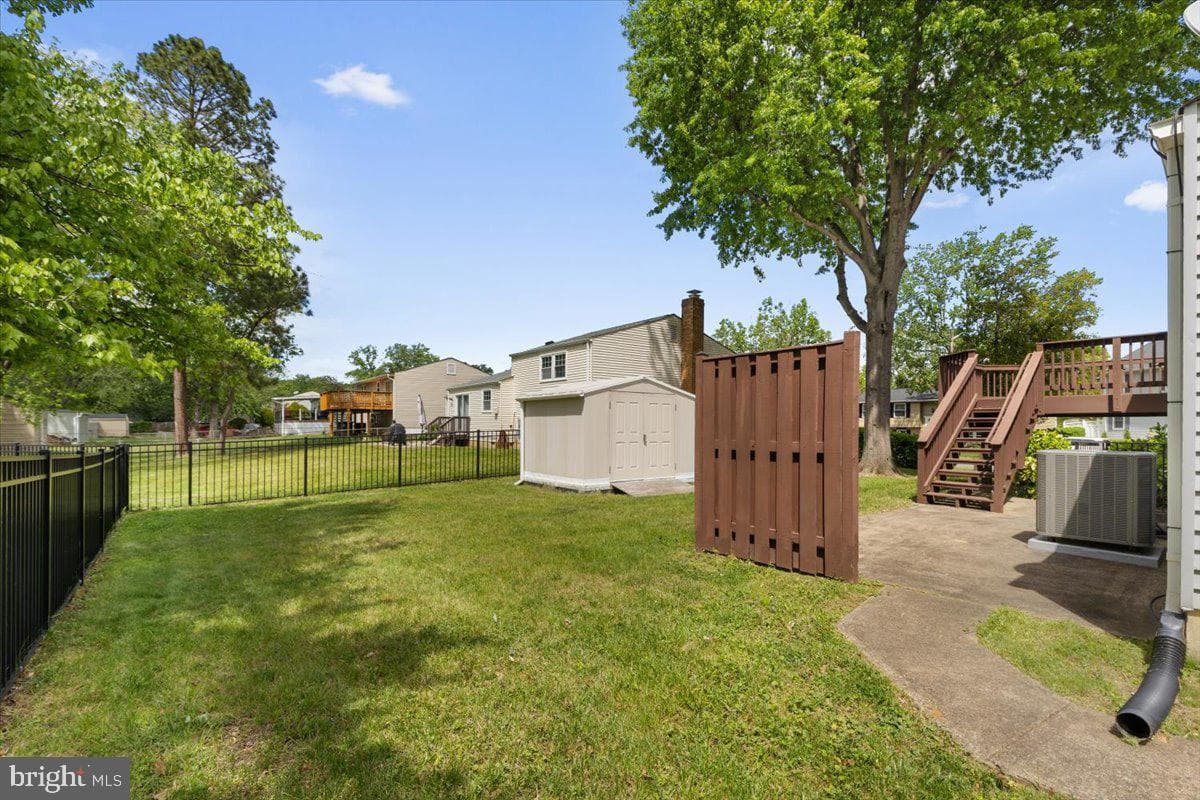 7907 Steadman Street photo 39
