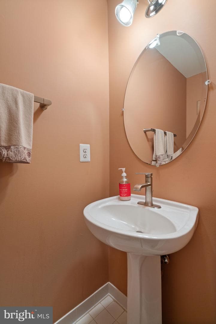 6737 Applemint Lane photo 18