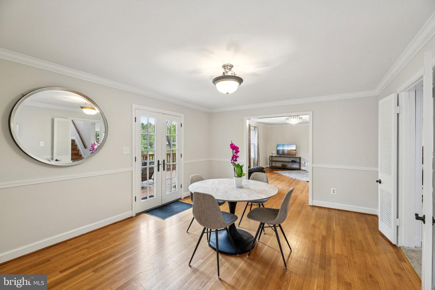 5817 Dawes Avenue photo 13