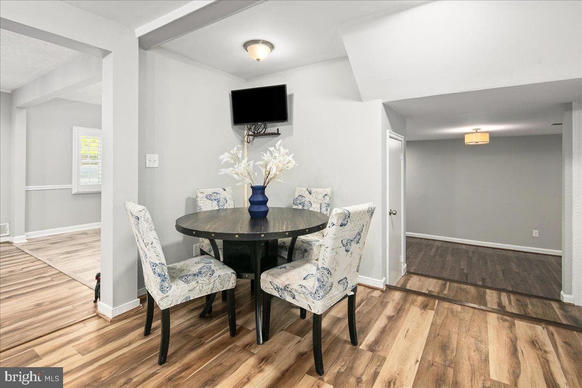 3700 Woodley Drive photo 20
