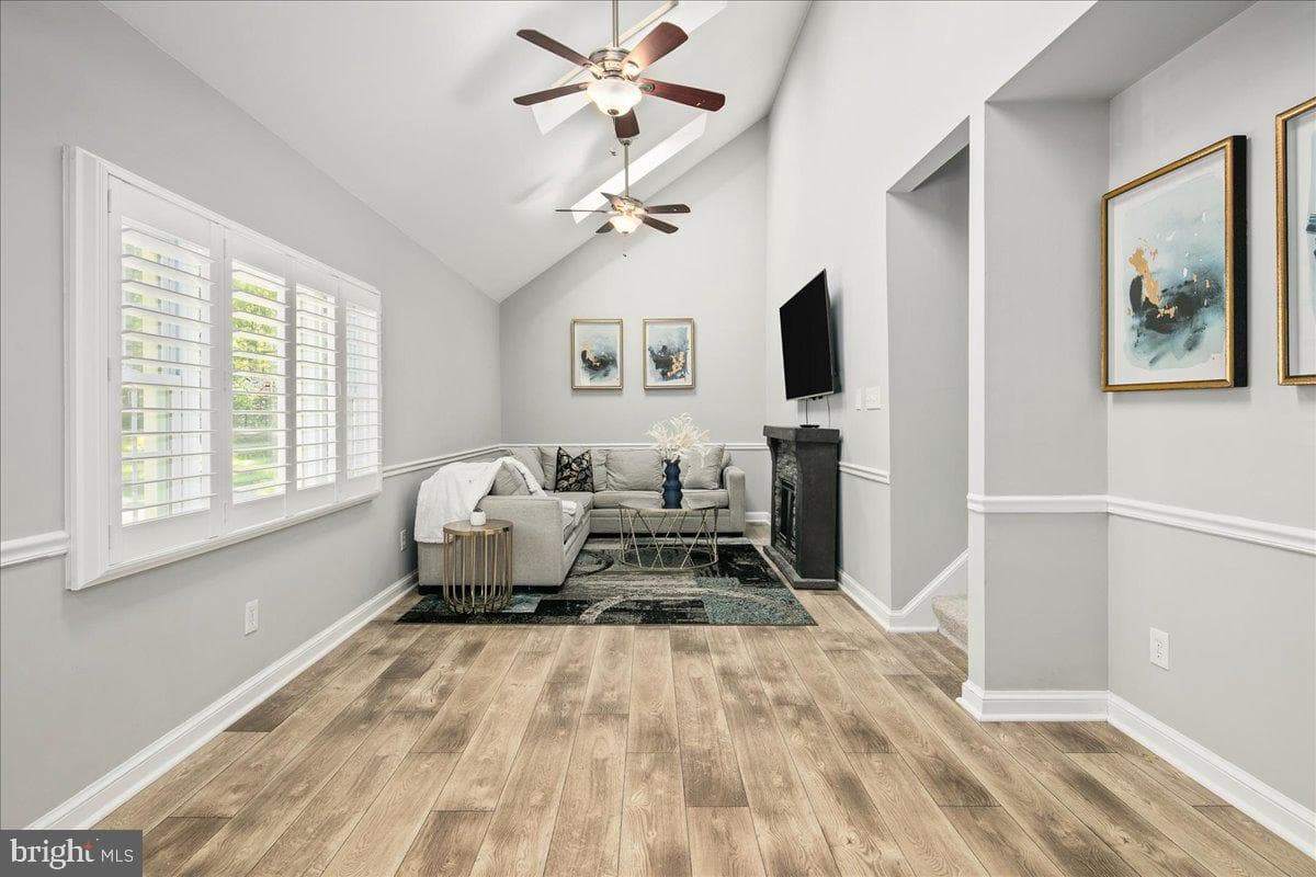3700 Woodley Drive photo 23