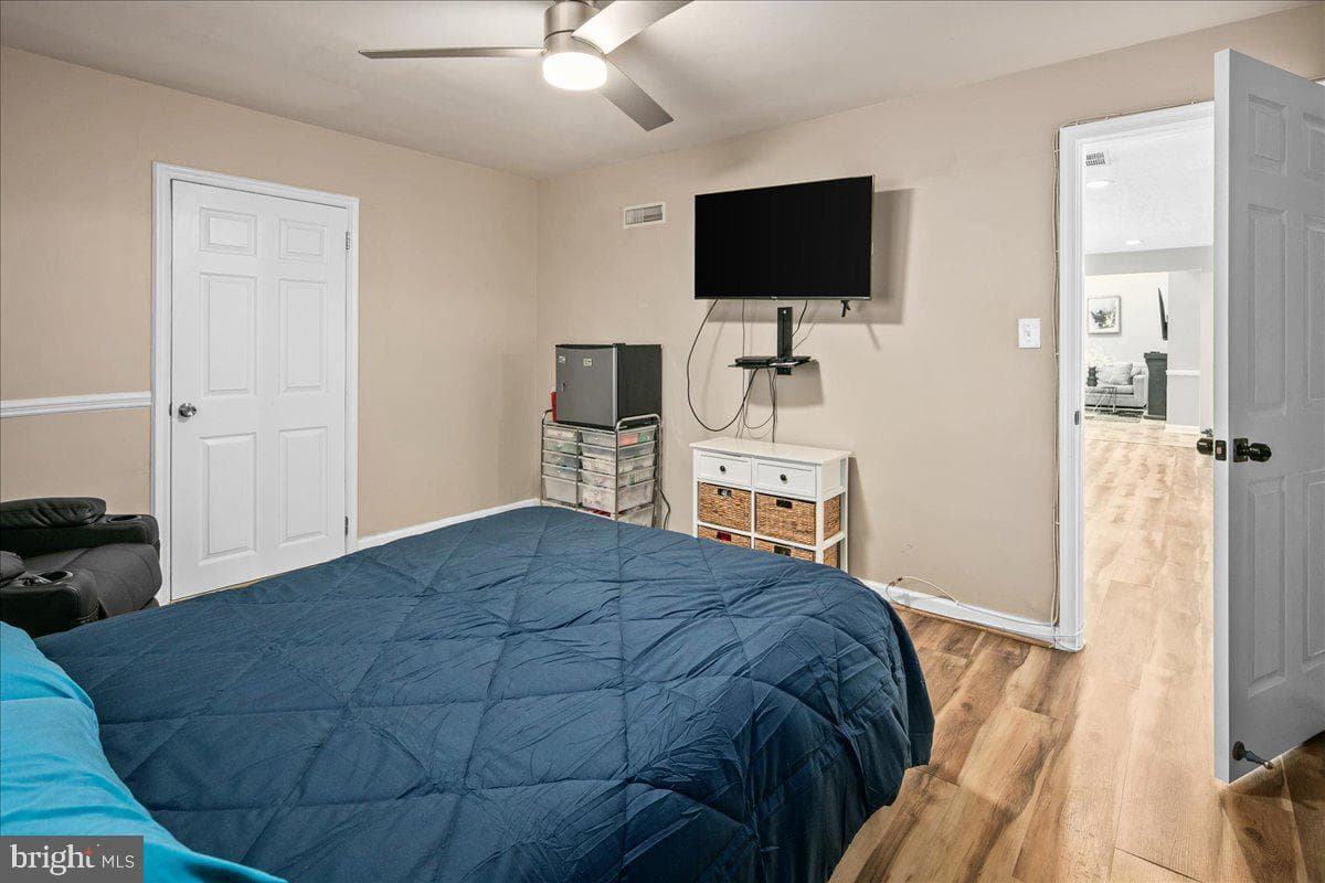 3700 Woodley Drive photo 37