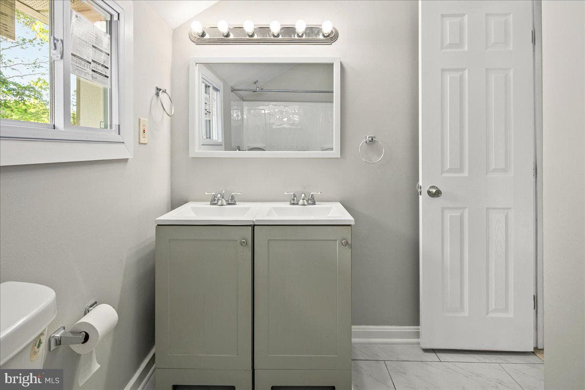 3700 Woodley Drive photo 42