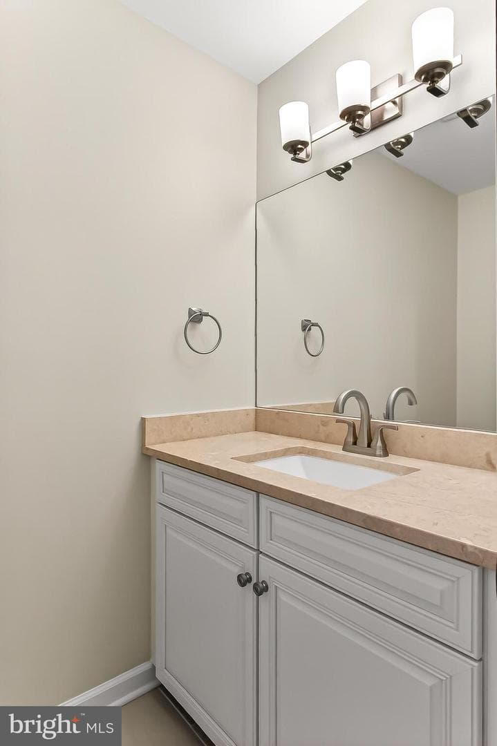 4915 King Solomon Drive photo 25