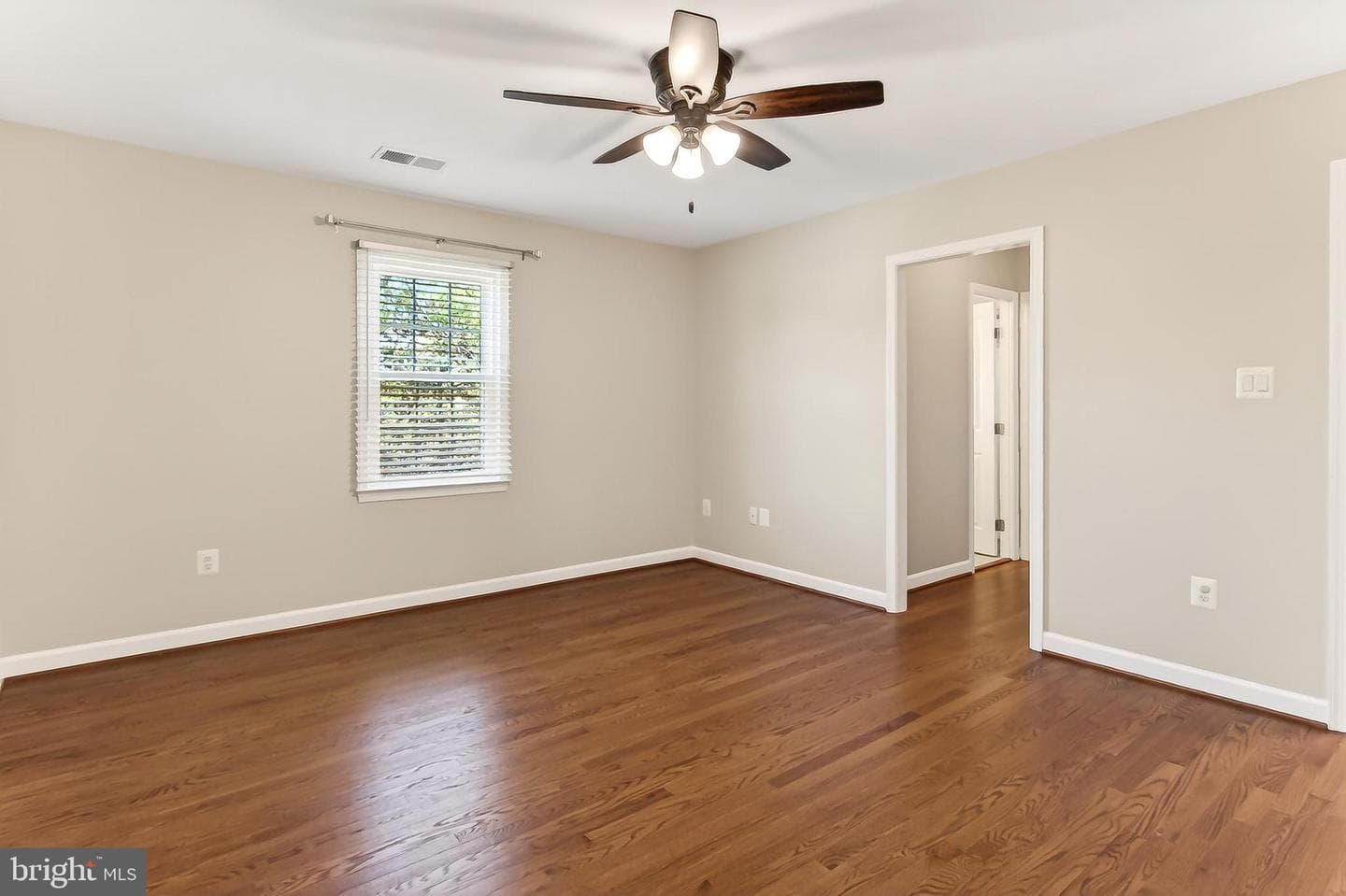 4915 King Solomon Drive photo 29