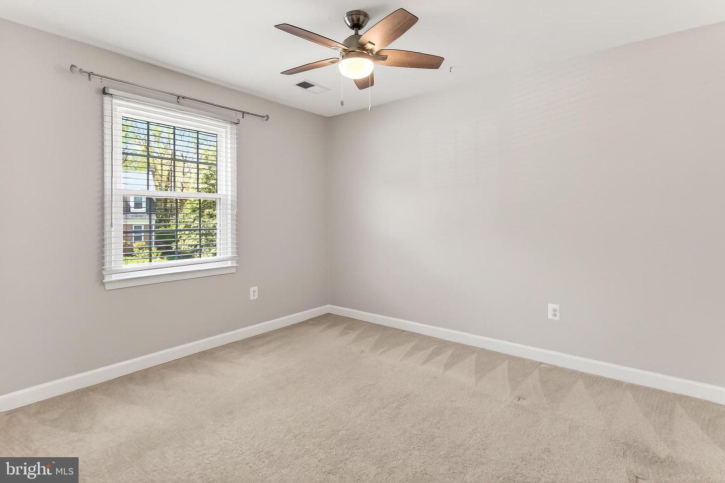 4915 King Solomon Drive photo 35