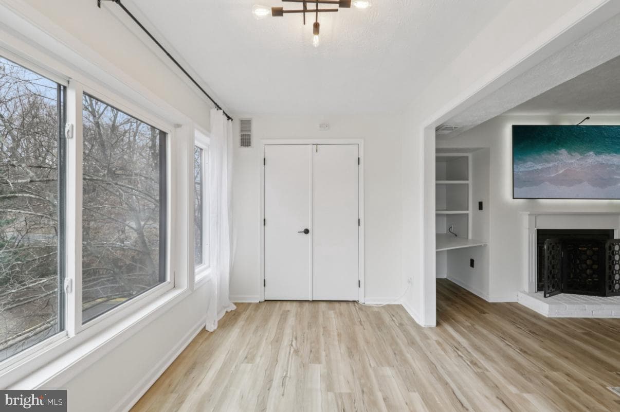 2209 Hunters Run Road photo 4