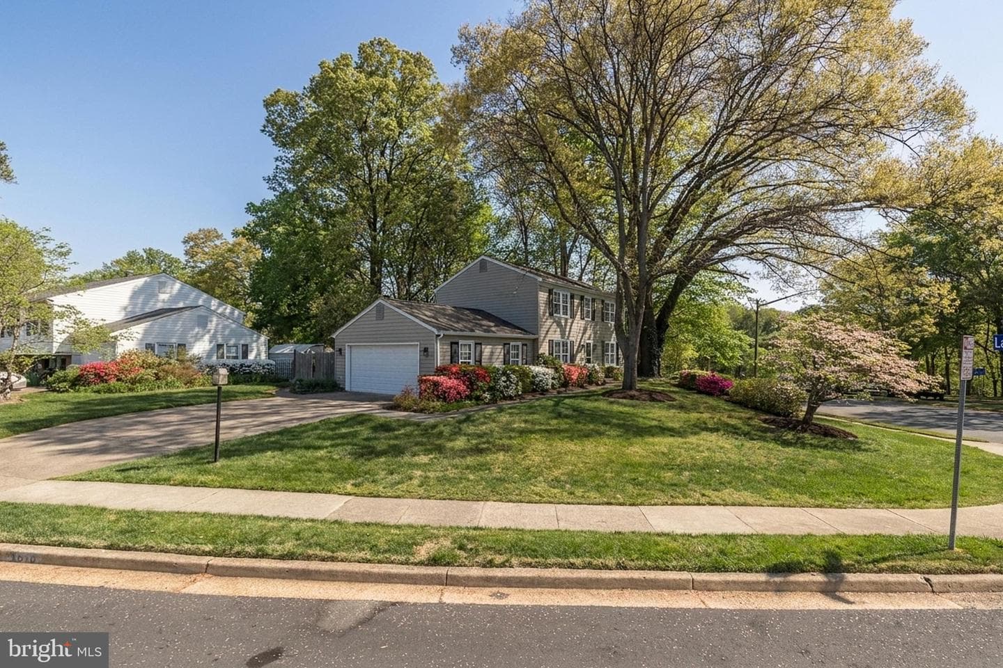 9510 Ashbourn Drive photo 5