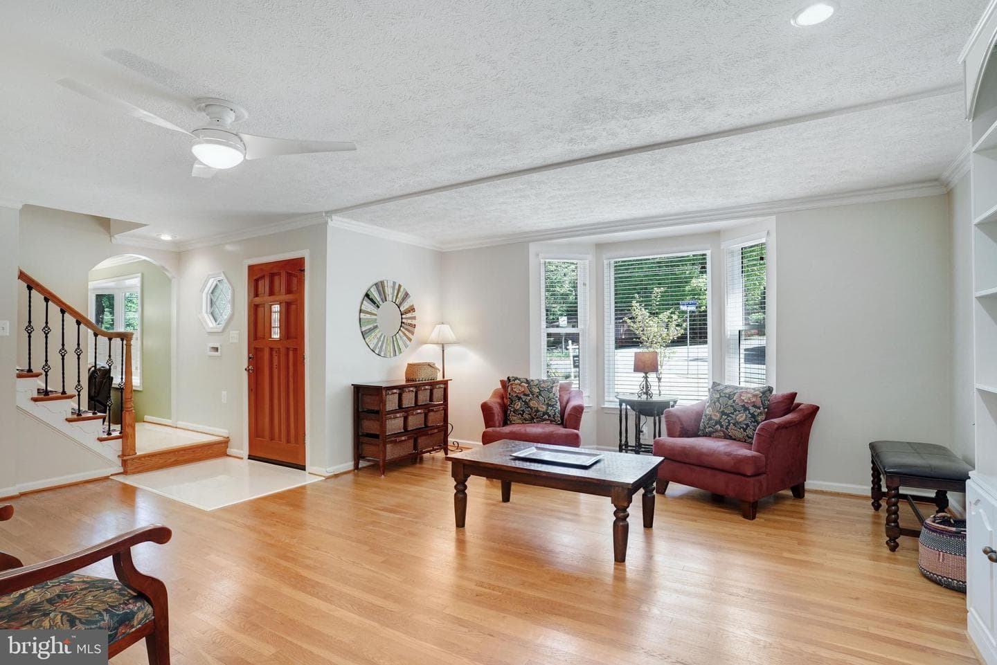 5300 Kings Park Drive photo 6