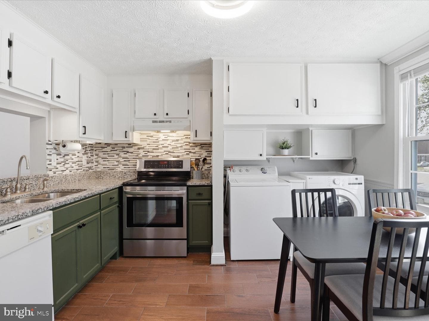 7027 Bryant Towne Court photo 4