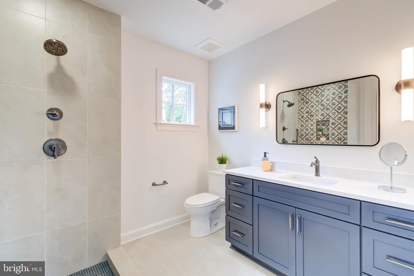 1538 Forest Lane photo 111