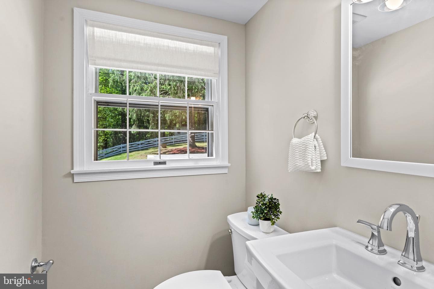 9201 Potomac Woods Lane photo 15
