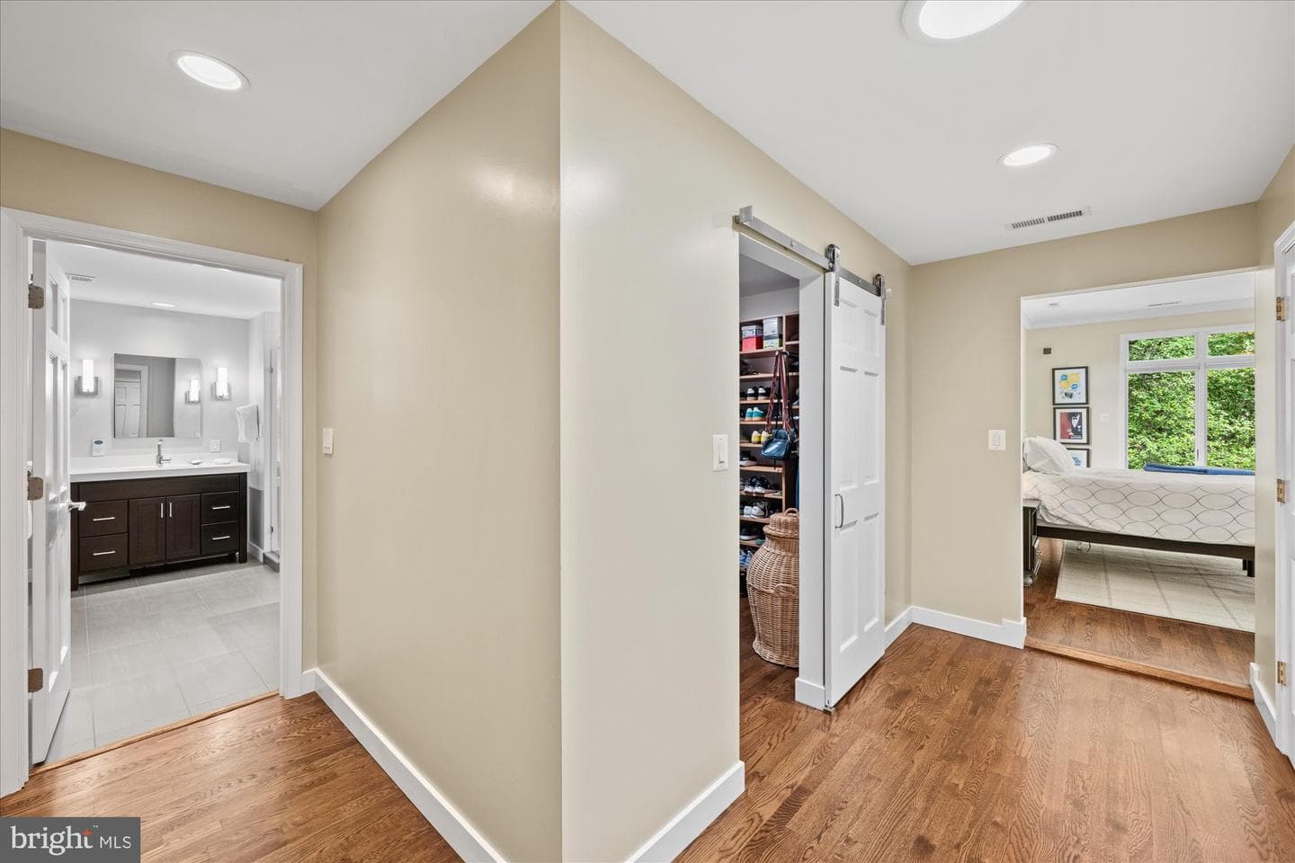 7908 Foxhound Road photo 31