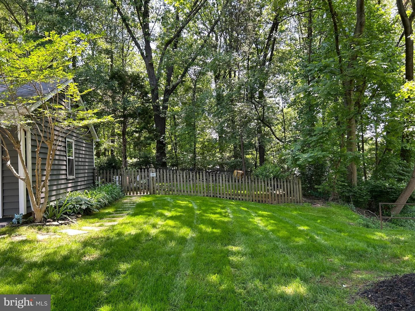 9518 Heathwood Court photo 5