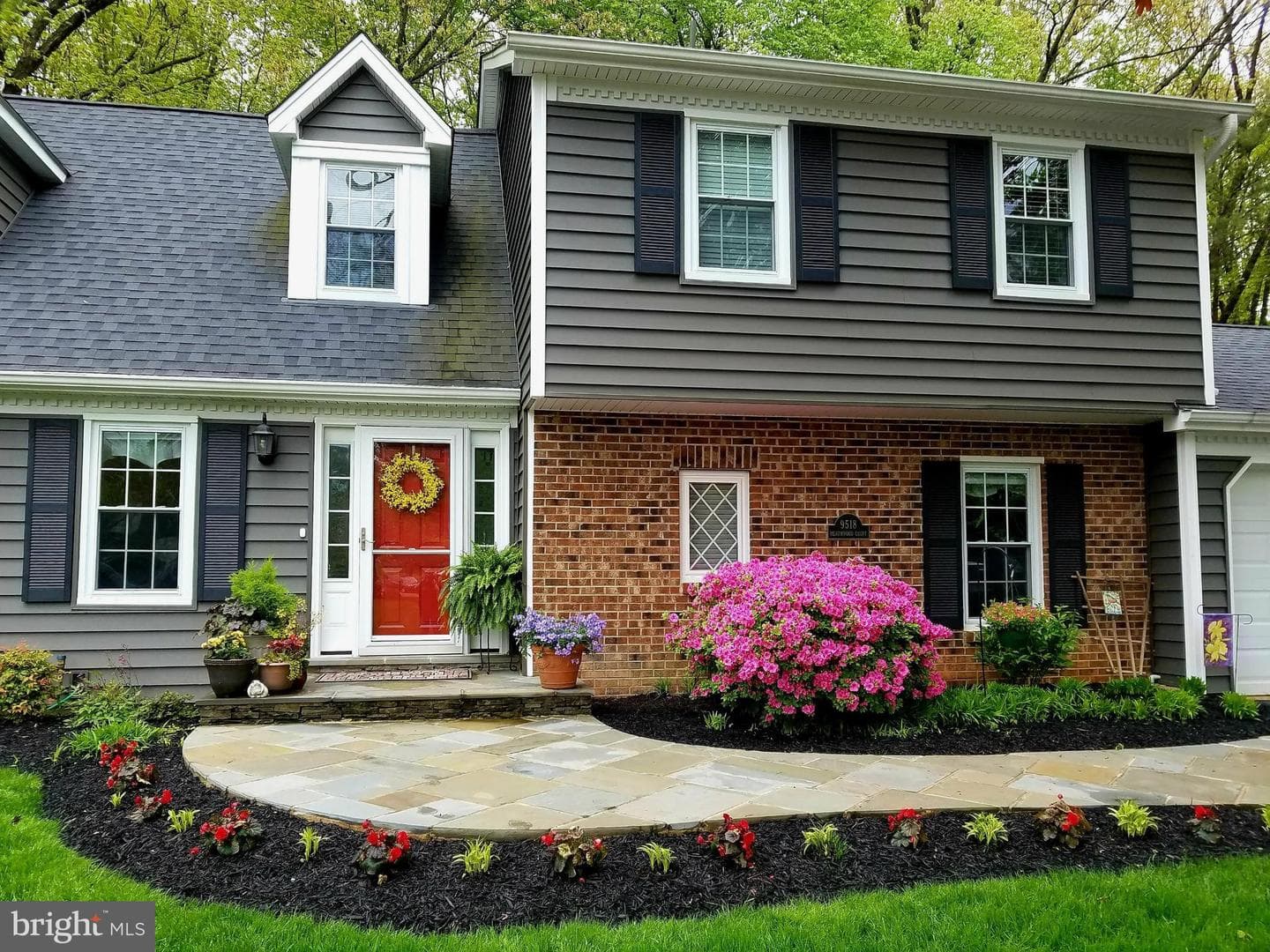 9518 Heathwood Court photo 8