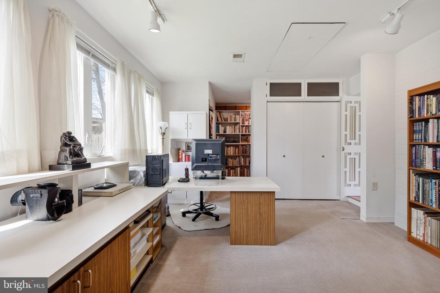 6820 Constance Drive photo 29