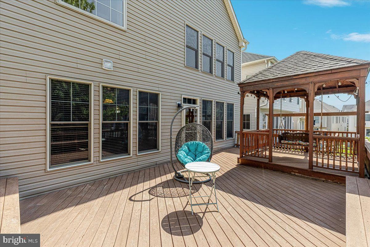 5645 Tower Hill Circle photo 29