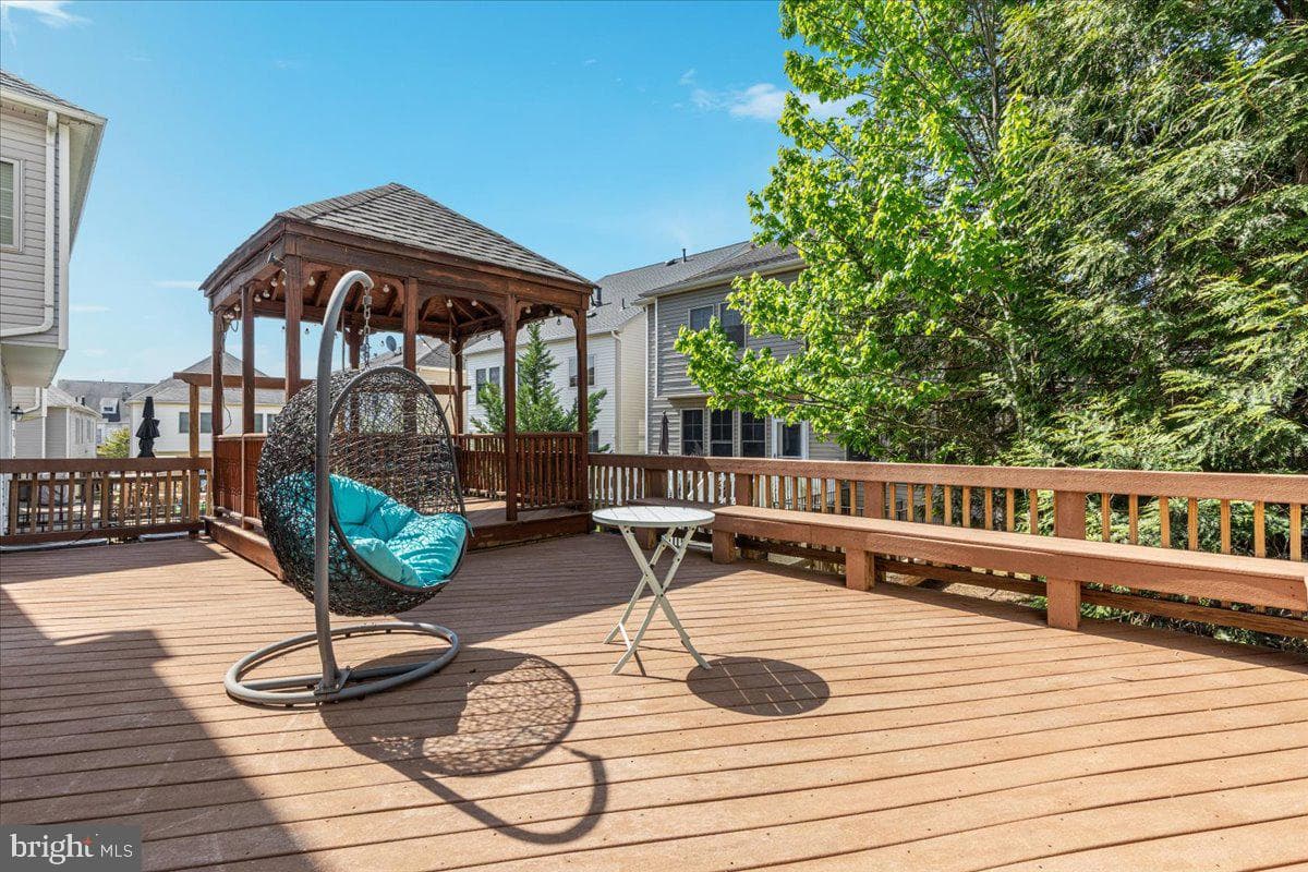 5645 Tower Hill Circle photo 5