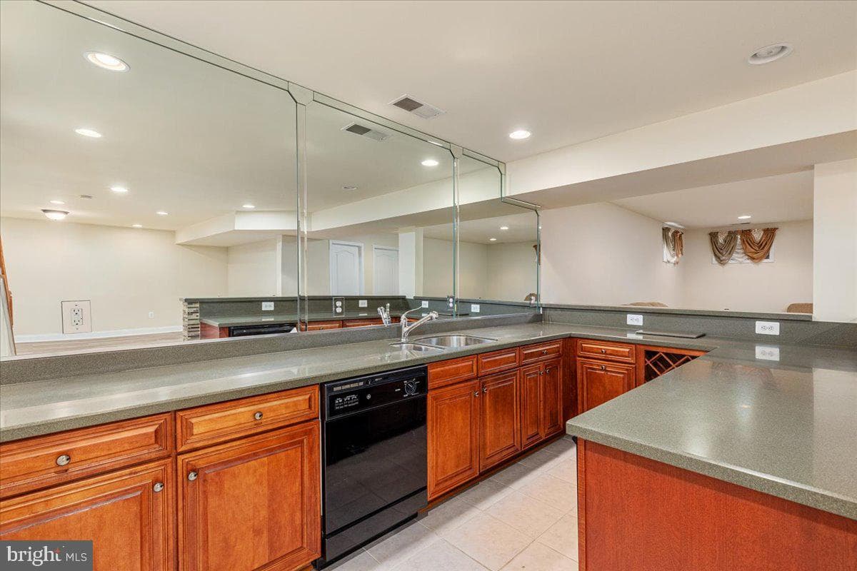 5645 Tower Hill Circle photo 58