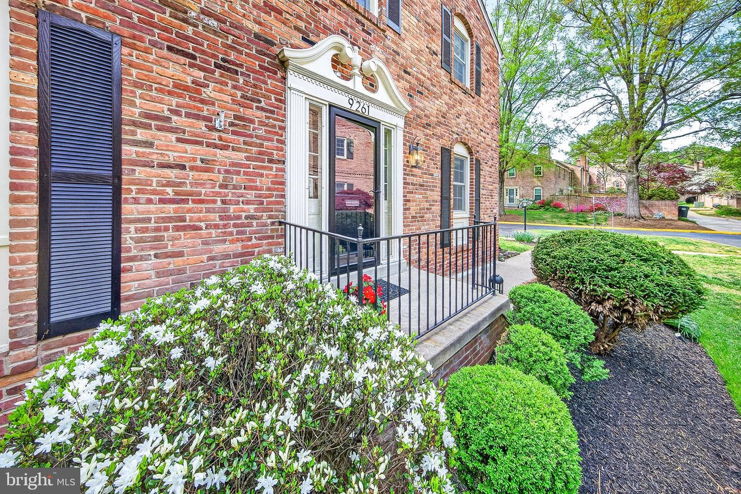 9261 Bailey Lane photo 4
