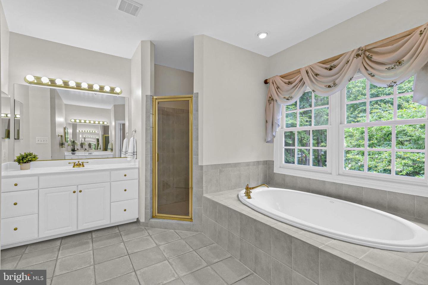 8600 Cathedral Forest Drive photo 45
