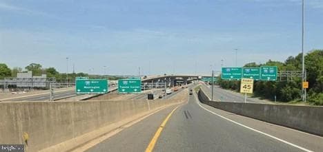 6809 Rolling Road photo 41