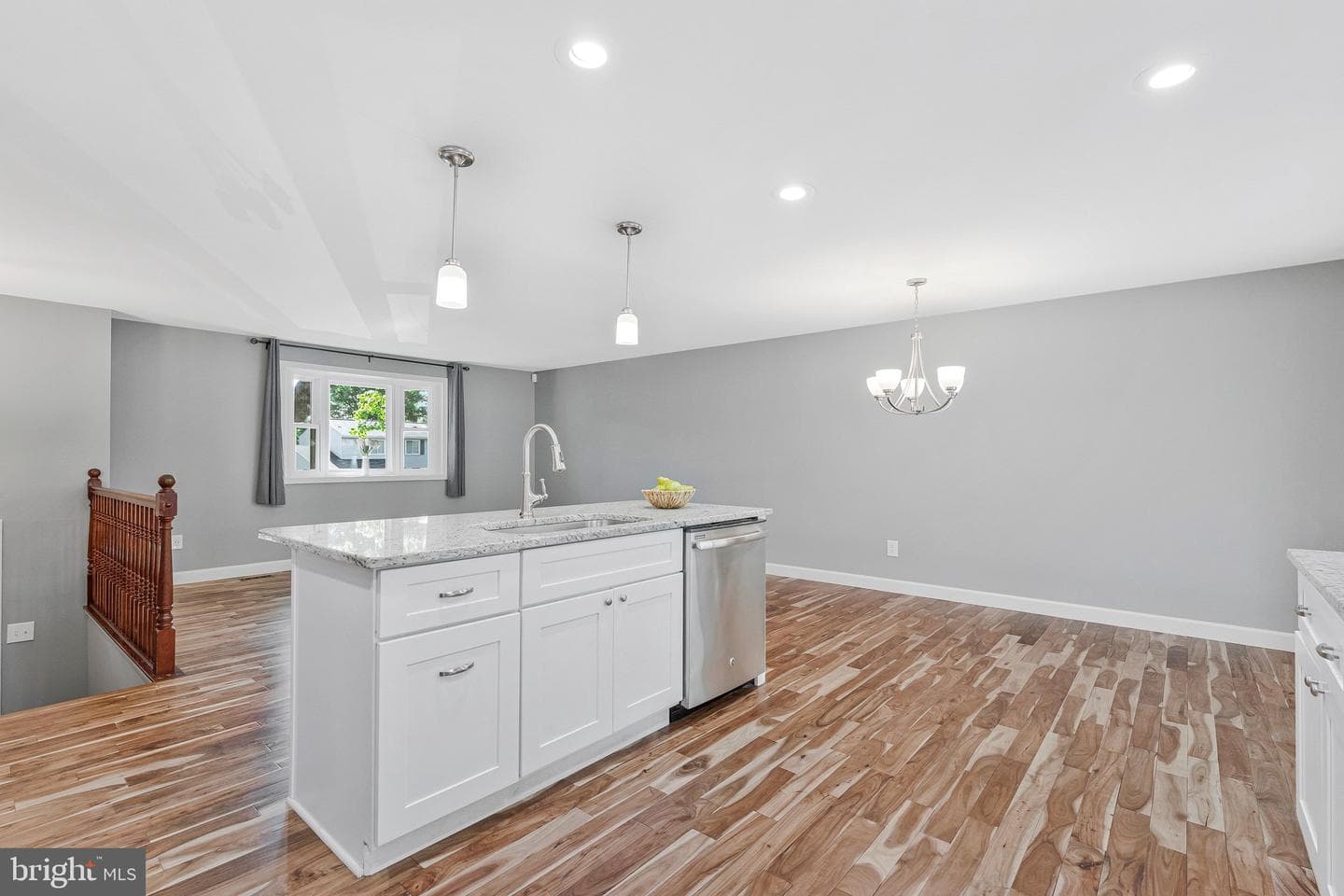 1105 Clarke Street photo 14
