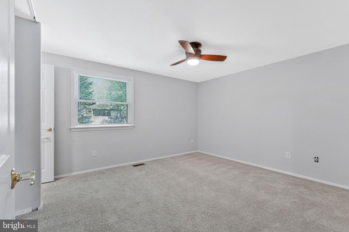 1105 Clarke Street photo 16