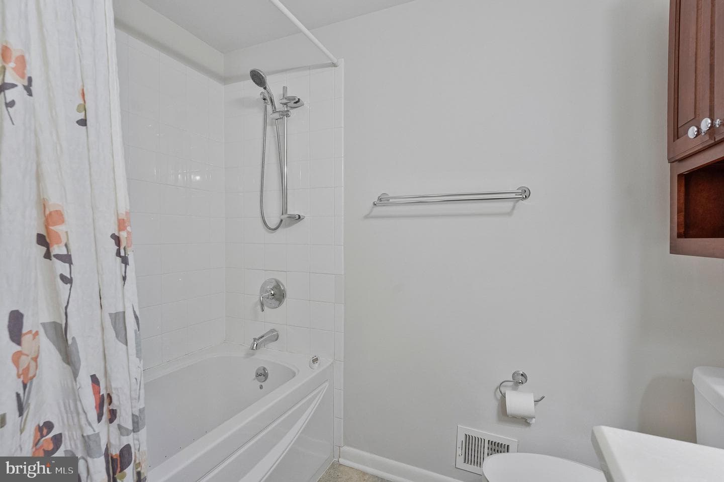 1105 Clarke Street photo 20