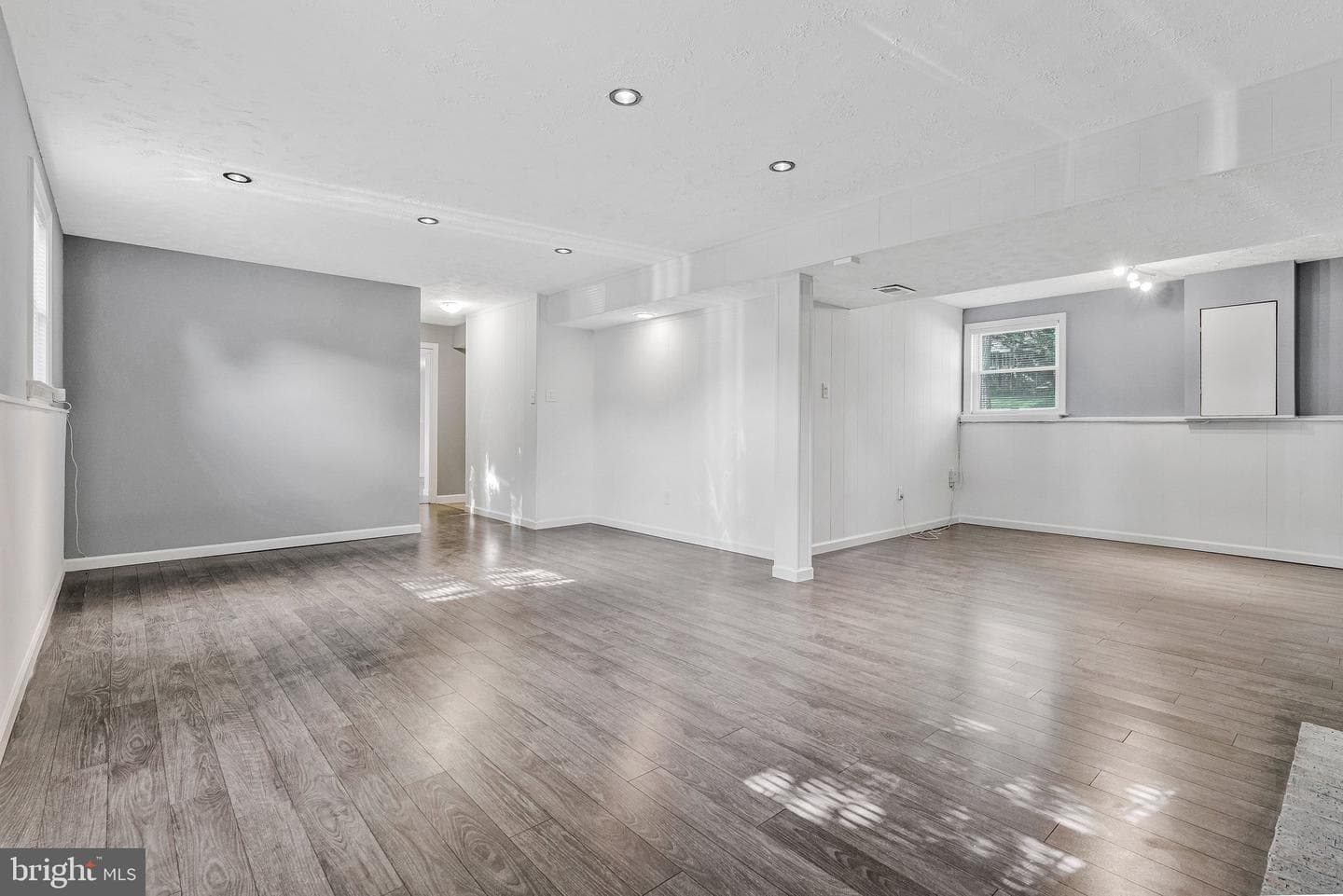 1105 Clarke Street photo 29
