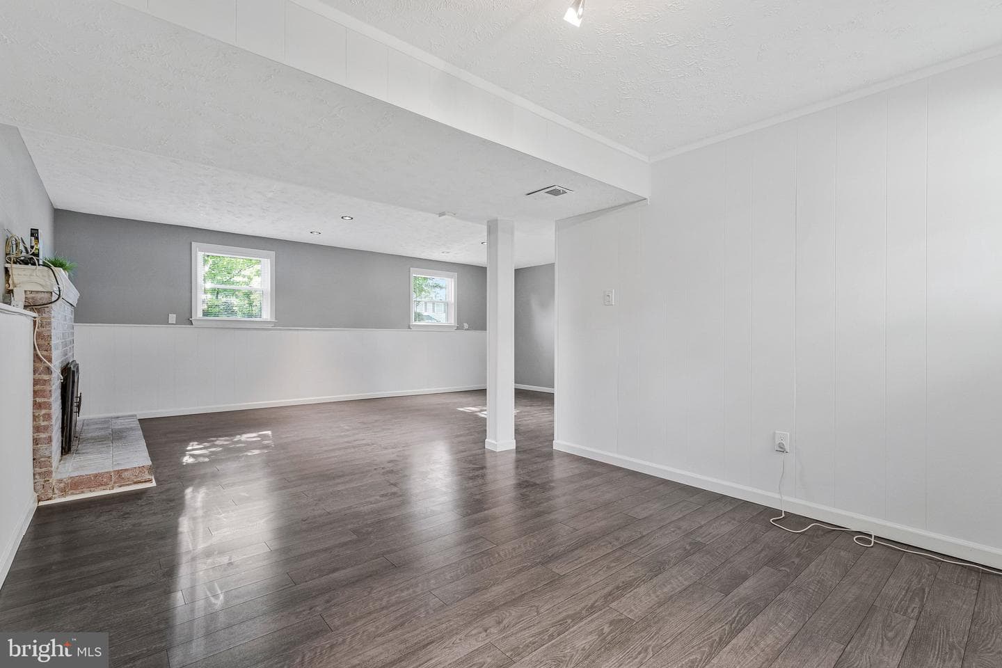 1105 Clarke Street photo 31