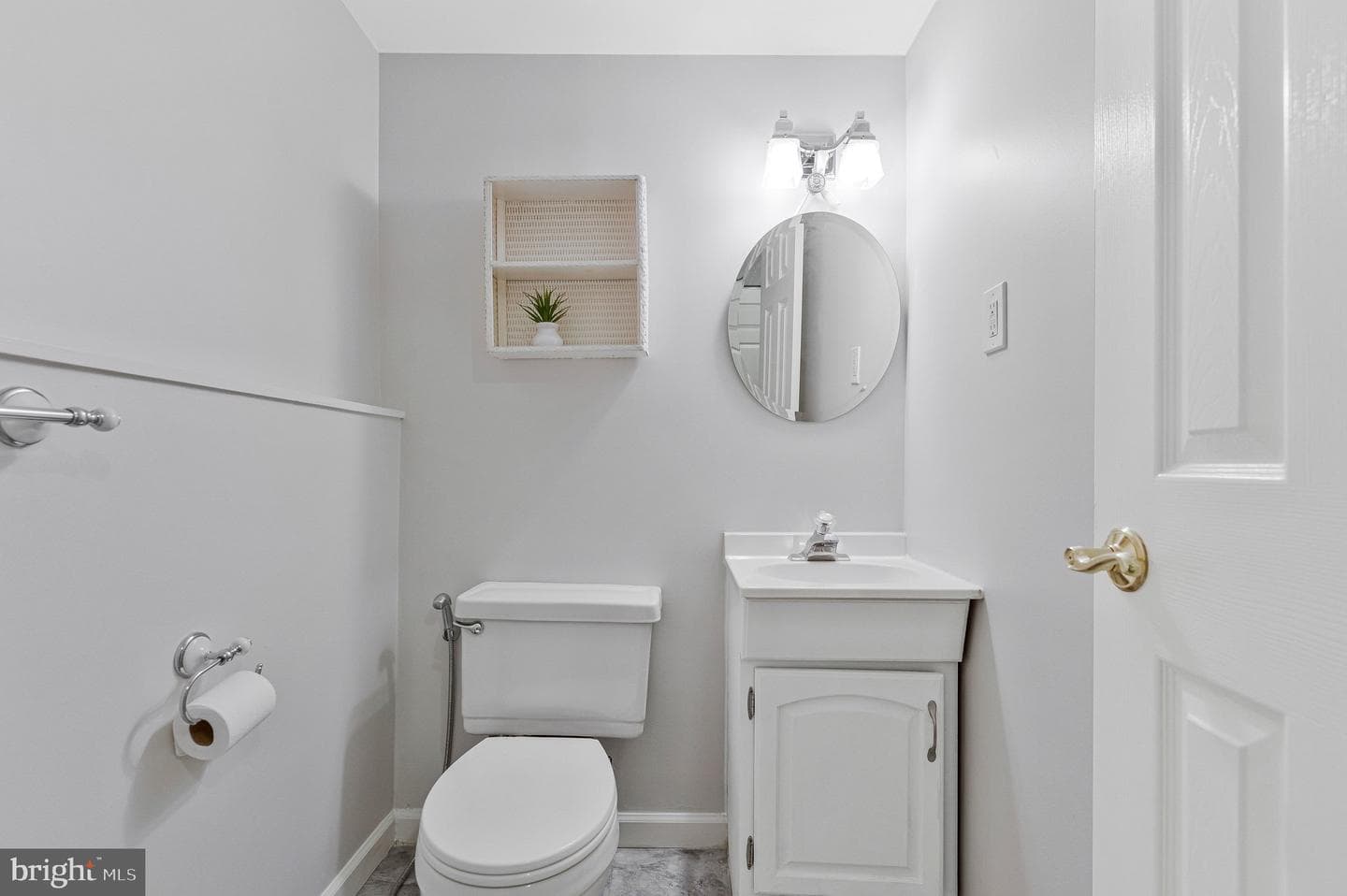 1105 Clarke Street photo 38