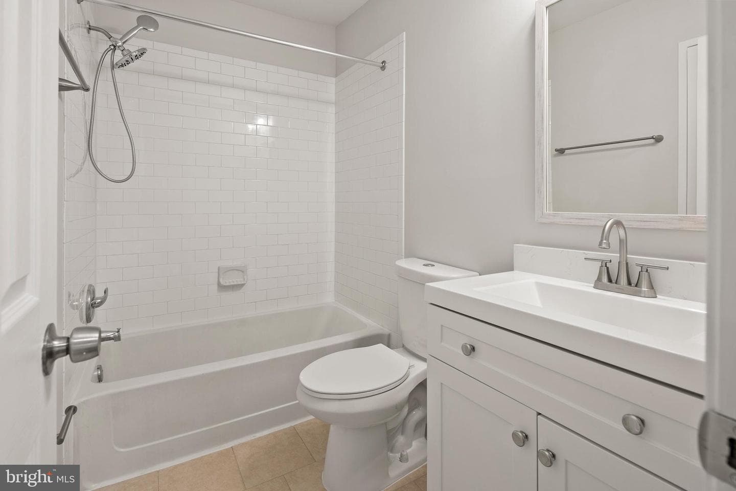 8684 Venoy Court photo 28