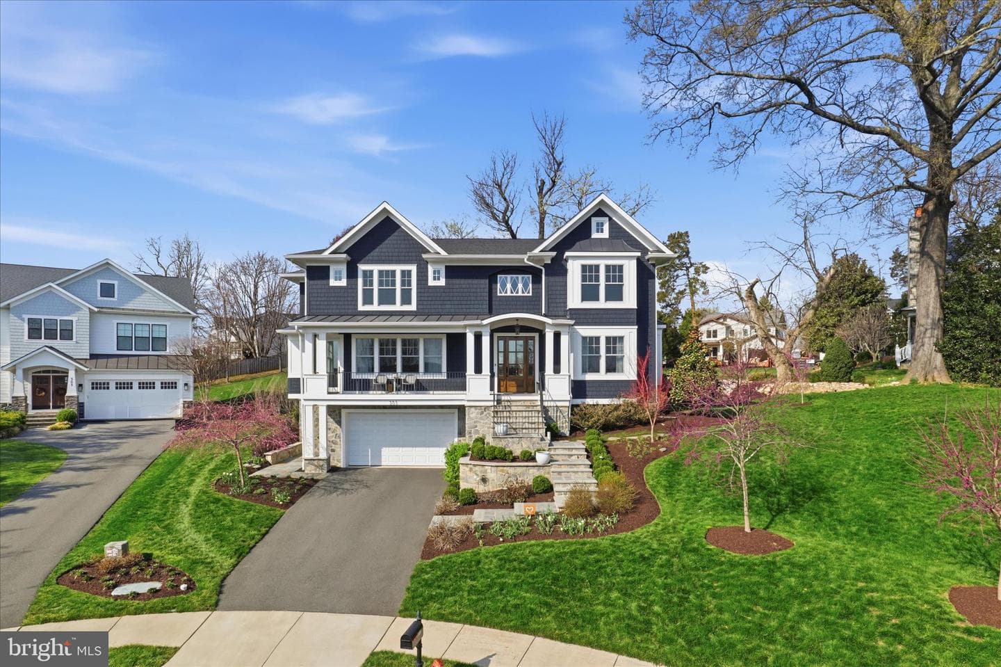 303 Salsbury Lane NW, Vienna