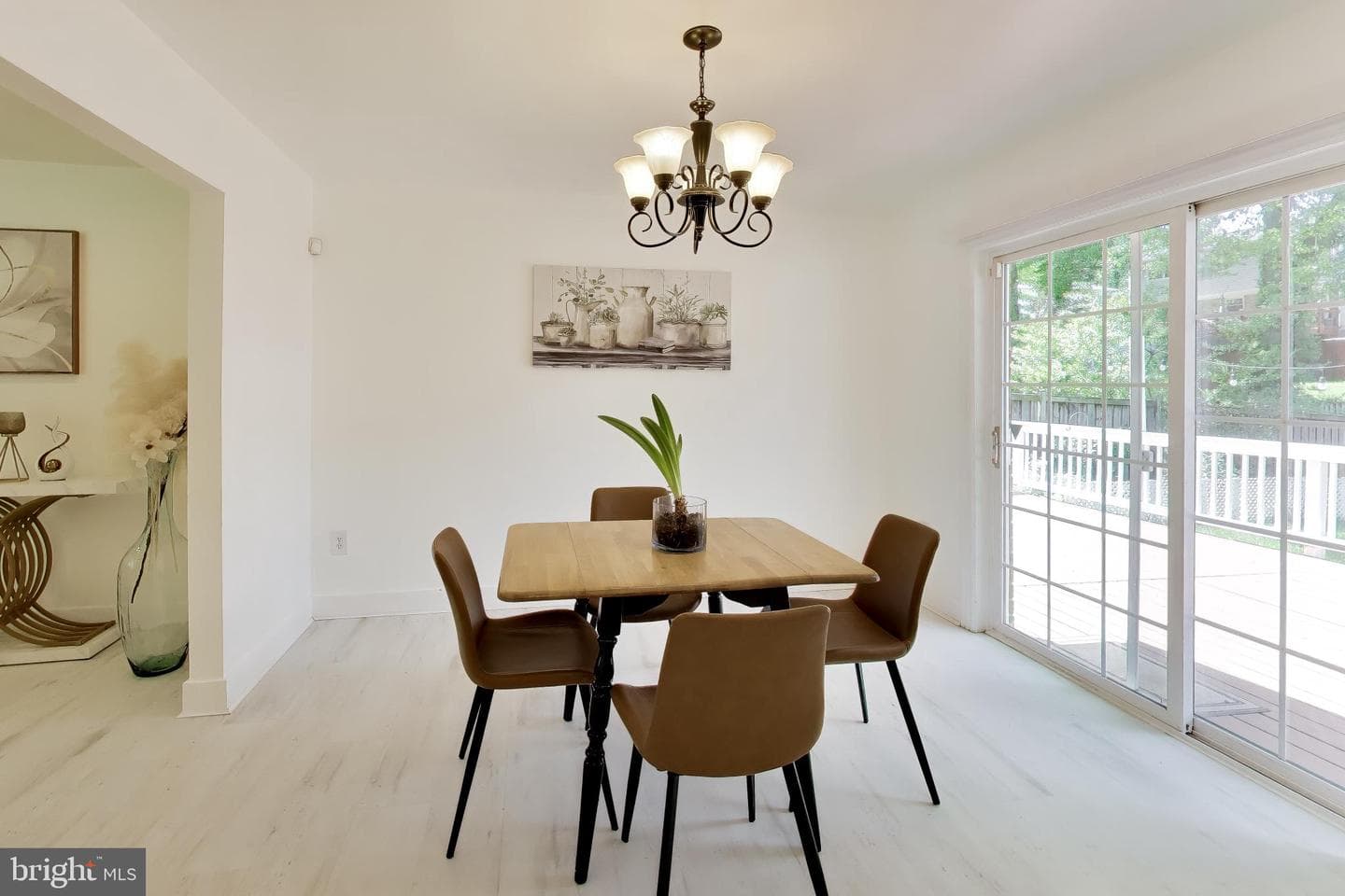 5510 Eastbourne Drive photo 8