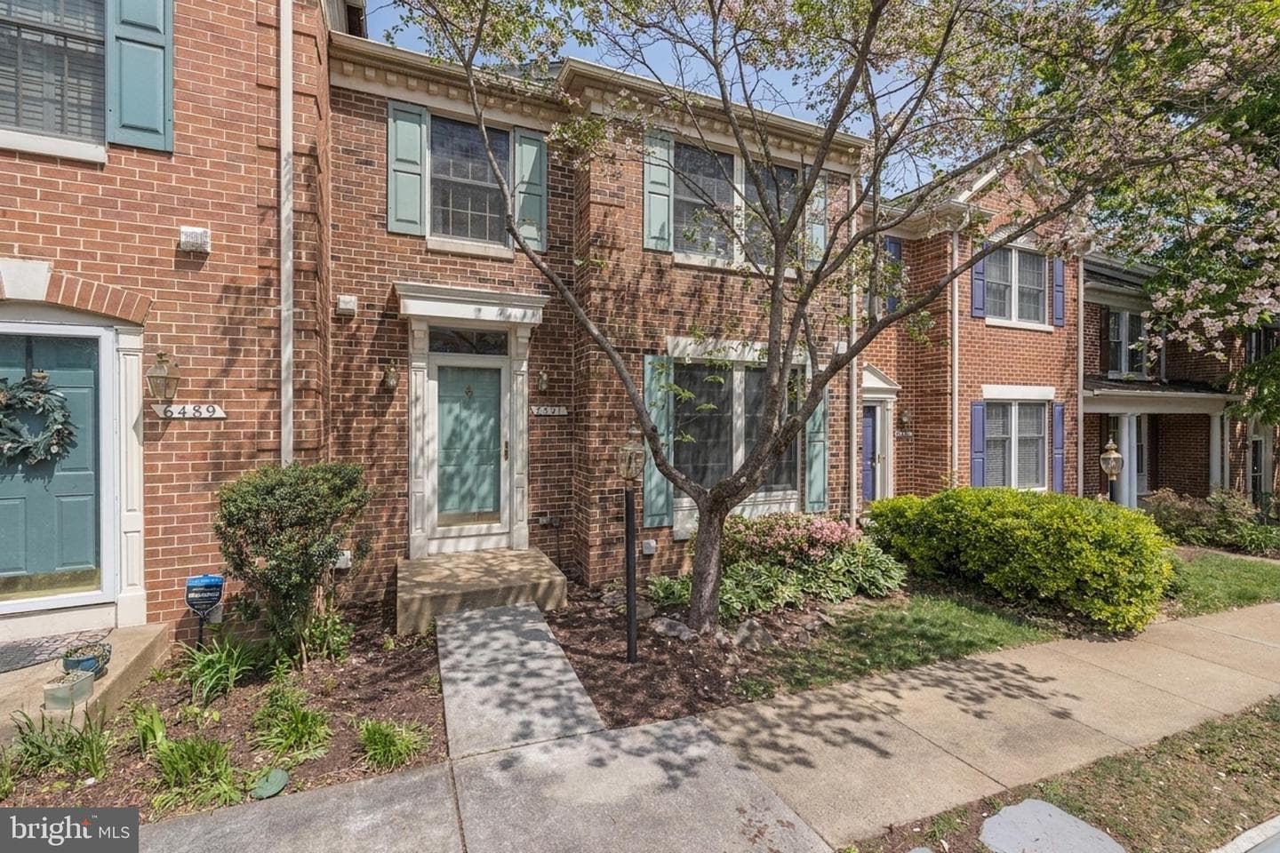 6491 Milva Lane photo 3