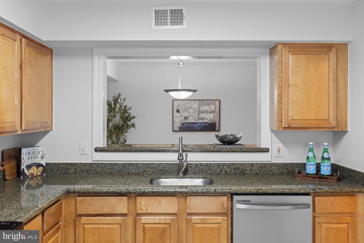 3179 Summit Square Drive #2-C4 photo 14