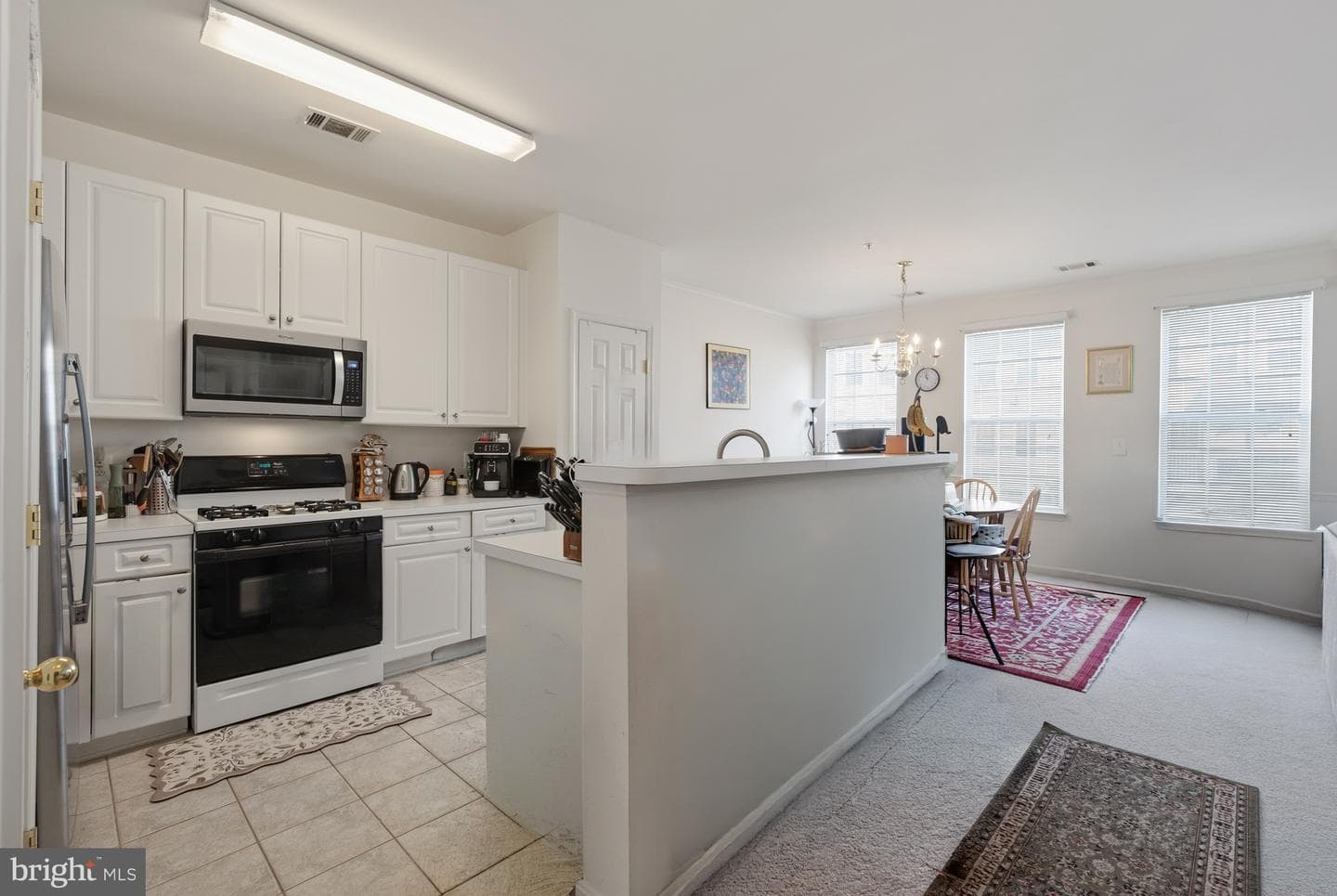 2664 Manhattan Place #305 photo 17