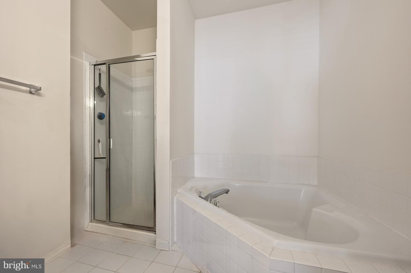 2664 Manhattan Place #305 photo 21